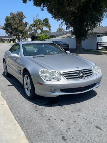 Photo of 2004 Silver Mercedes-Benz SL-Class