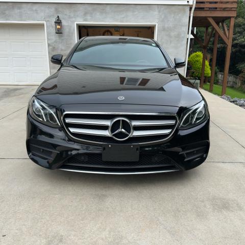Photo of 2018 Black Mercedes-Benz E-Class