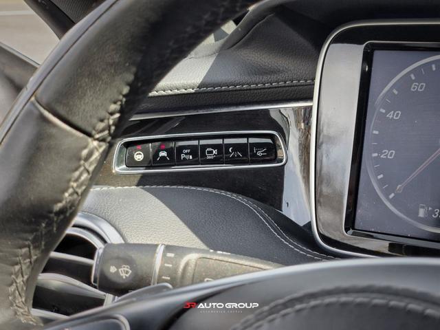 Photo of 2015 Silver Mercedes-Benz S-Class