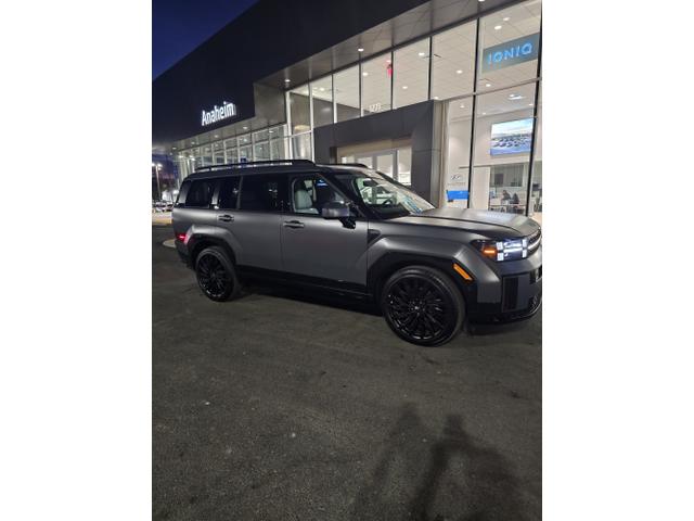 Photo of 2024 Gray Hyundai SANTA FE