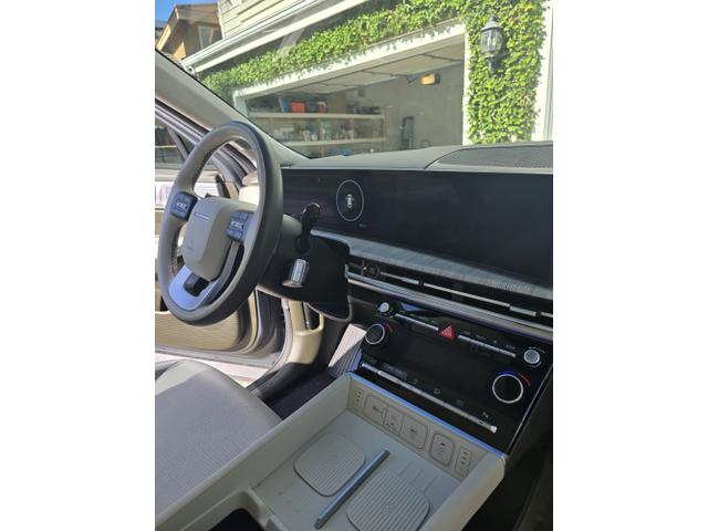 Photo of 2024 Gray Hyundai SANTA FE