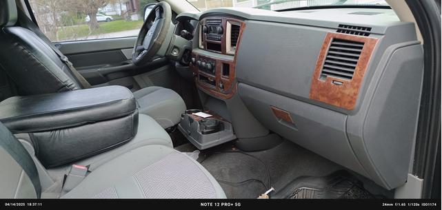 Photo of 2007 Black Dodge Ram 1500
