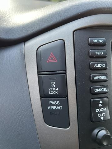 Photo of 2007 Gray Honda Pilot