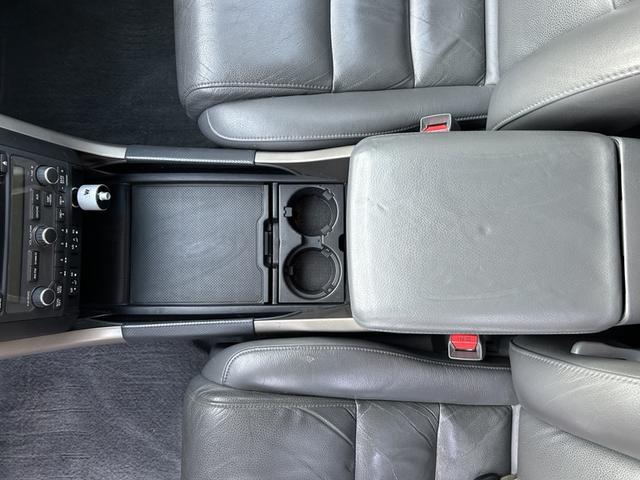 Photo of 2007 Gray Honda Pilot