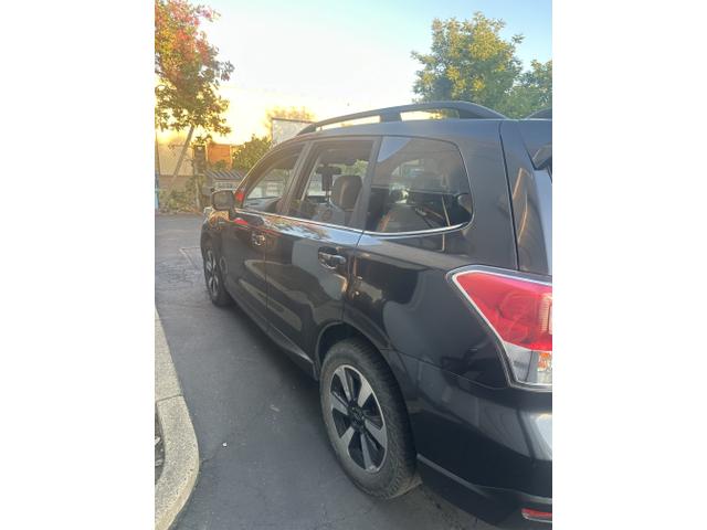 Photo of 2018 Gray Subaru Forester