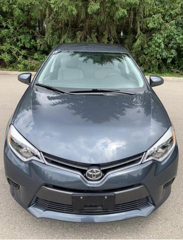 Photo of 2016 Gray Toyota Corolla