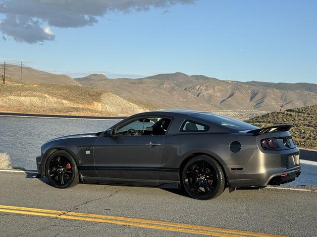 Photo of 2013 Gray Ford Mustang