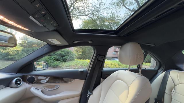 Photo of 2018 Blue Mercedes-Benz C-Class