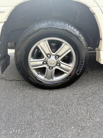 Photo of 2007 White Lexus LX 470