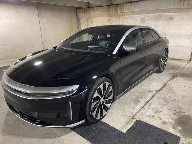 Photo of 2022 Black Lucid Air