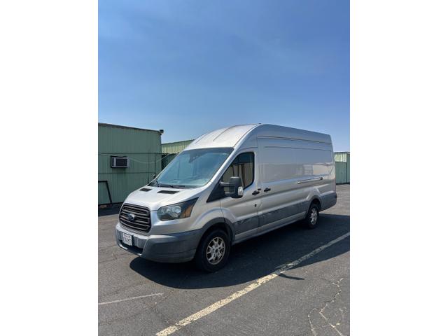 Photo of 2016 Silver Ford Transit-250