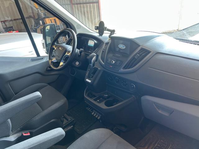 Photo of 2016 Silver Ford Transit-250