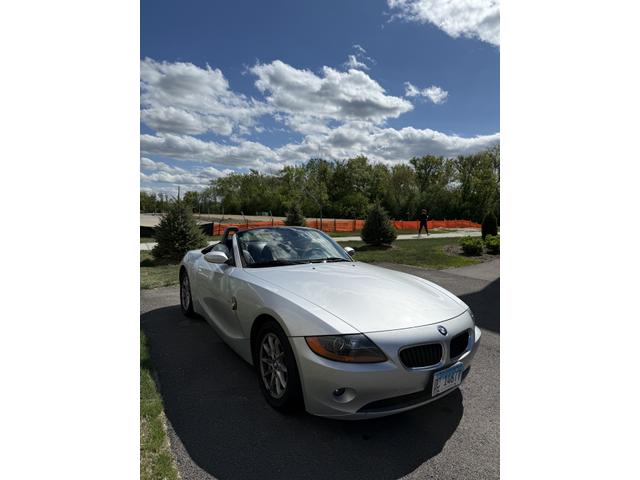 Photo of 2004 Silver BMW Z4