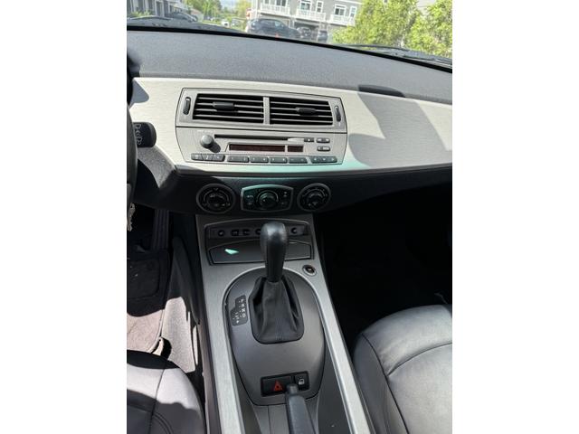 Photo of 2004 Silver BMW Z4