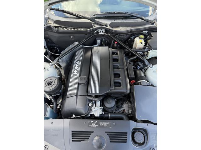 Photo of 2004 Silver BMW Z4