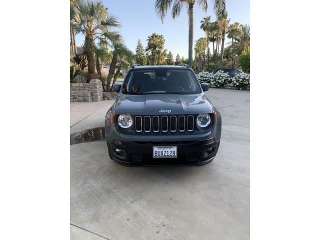 Photo of 2018 Green Jeep Renegade