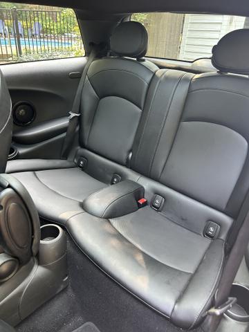 Photo of 2017 Black MINI Hardtop