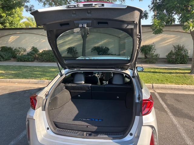Photo of 2019 Silver Toyota Prius Prime