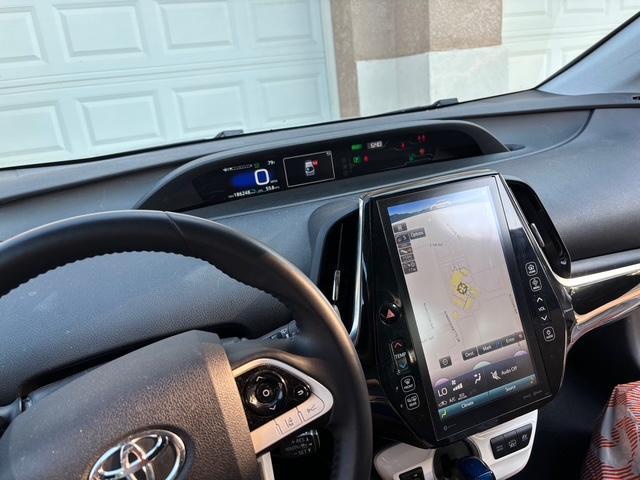 Photo of 2019 Silver Toyota Prius Prime