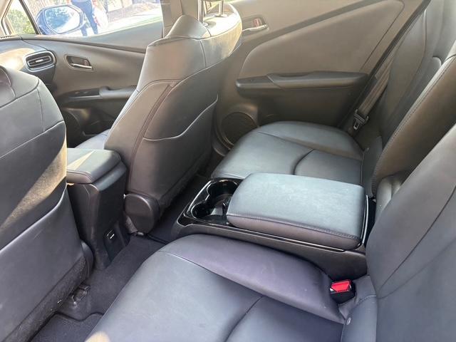 Photo of 2019 Silver Toyota Prius Prime