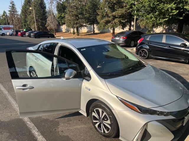 Photo of 2019 Silver Toyota Prius Prime