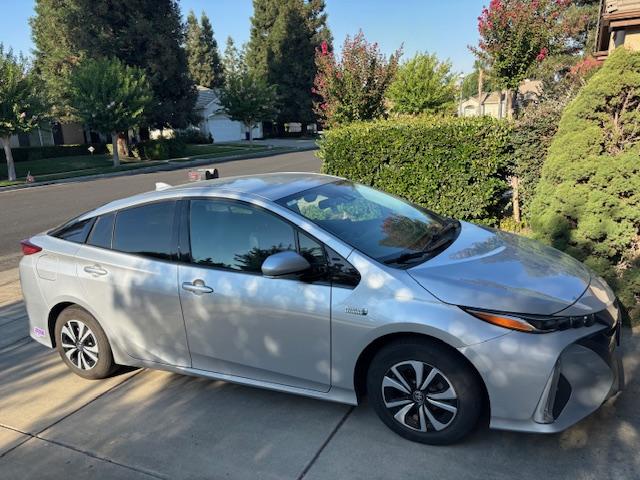 Photo of 2019 Silver Toyota Prius Prime