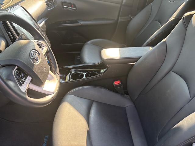 Photo of 2019 Silver Toyota Prius Prime