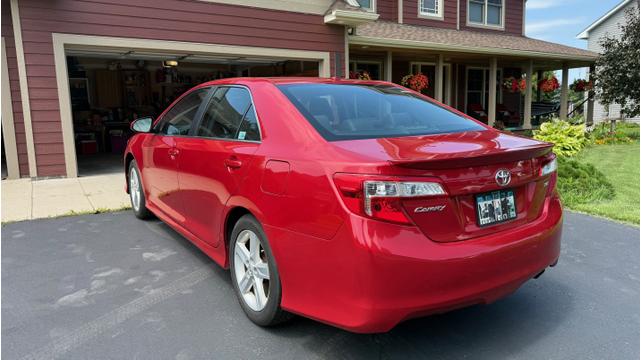 Photo of 2014 Red Toyota Camry