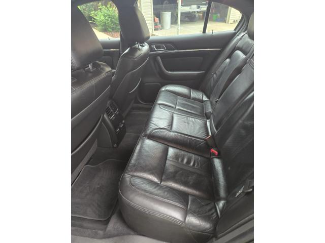 Photo of 2010 Silver Lincoln MKS