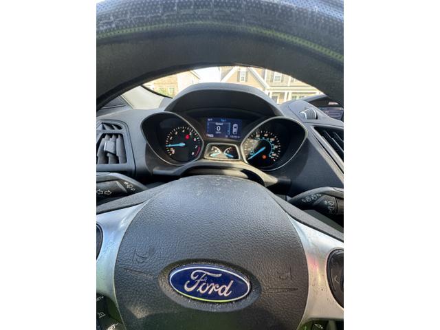 Photo of 2014 Blue Ford Escape