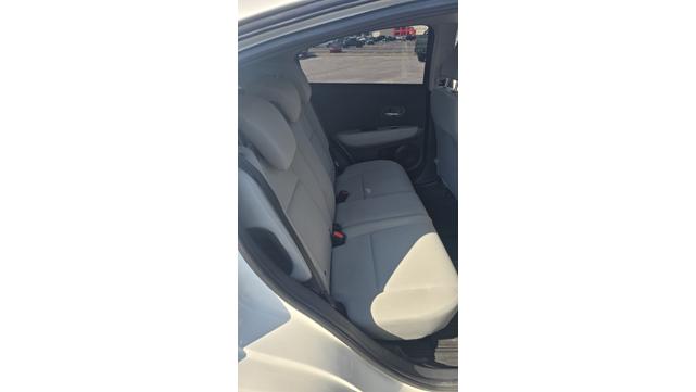 Photo of 2022 White Honda HR-V