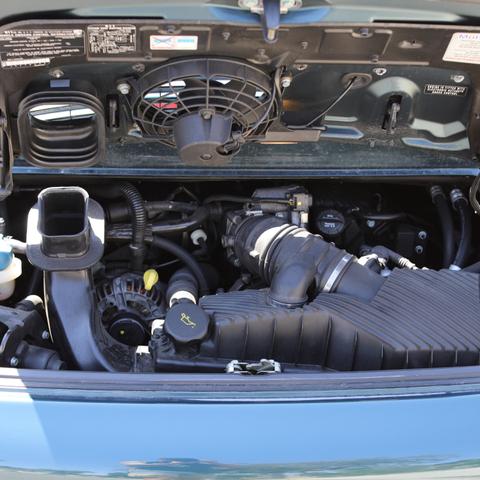 Photo of 2003 Green Porsche 911