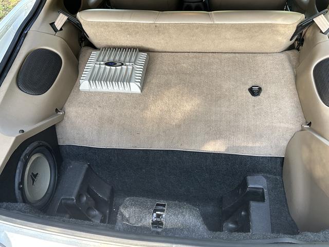 Photo of 2002 White Chevrolet Camaro