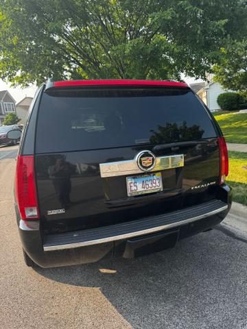 Photo of 2009 Black Cadillac Escalade