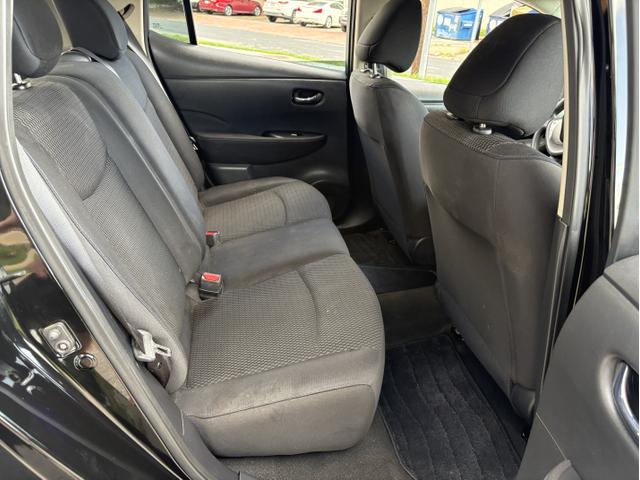 Photo of 2017 Black Nissan Leaf