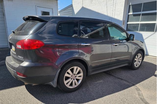 Photo of 2009 Gray Subaru Tribeca