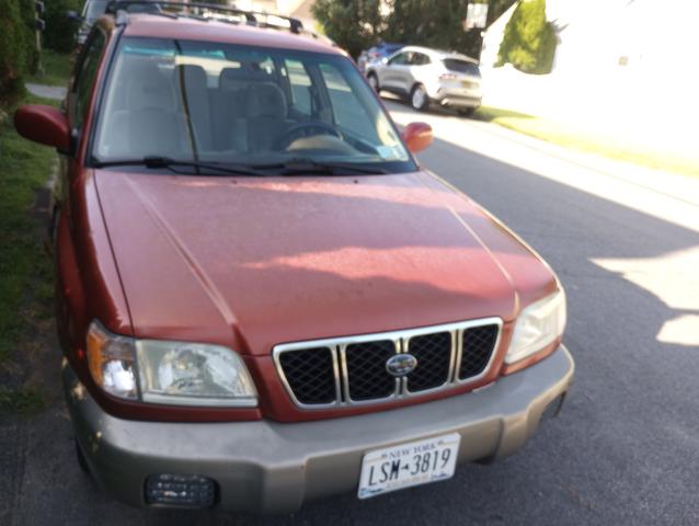 Photo of 2001 Red Subaru Forester