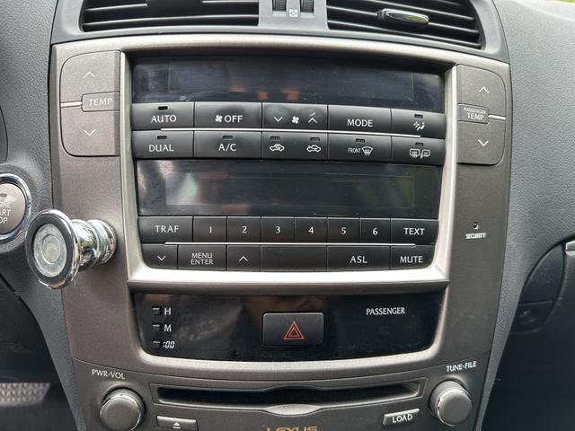 Photo of 2011 Silver Lexus IS 250