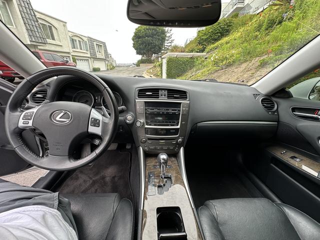 Photo of 2011 Silver Lexus IS 250