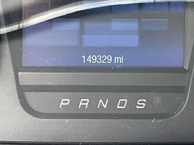 Photo of 2015 Silver Ford Taurus