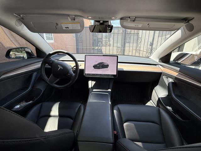 Photo of 2023 Black Tesla Model 3