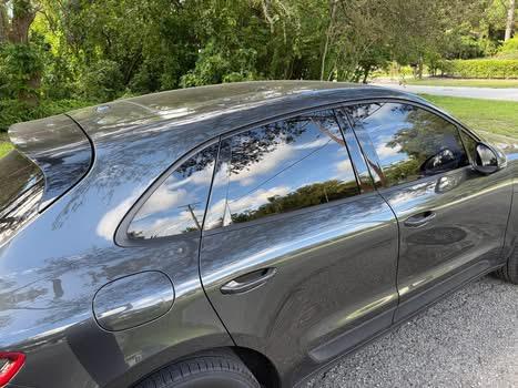 Photo of 2017 Gray Porsche Macan