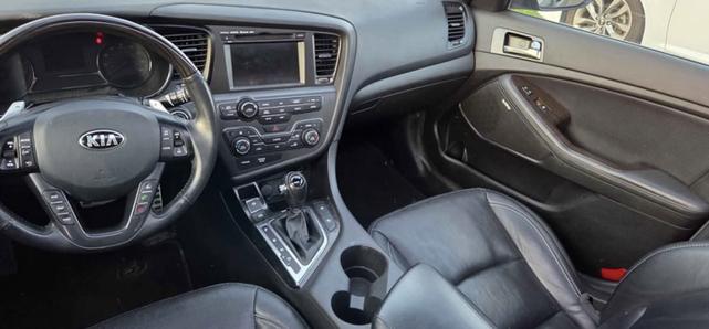 Photo of 2012 Silver Kia Optima