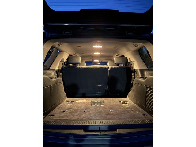 Photo of 2007 Gray GMC Yukon