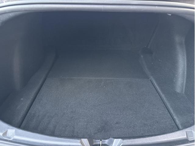 Photo of 2021 Gray Tesla Model 3