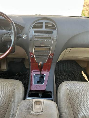 Photo of 2009 Red Lexus ES 350