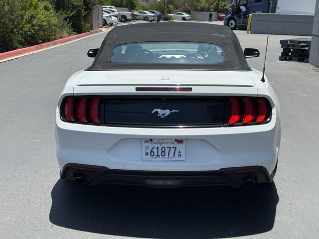Photo of 2020 White Ford Mustang