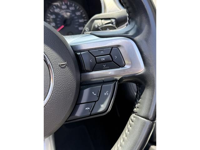 Photo of 2020 White Ford Mustang