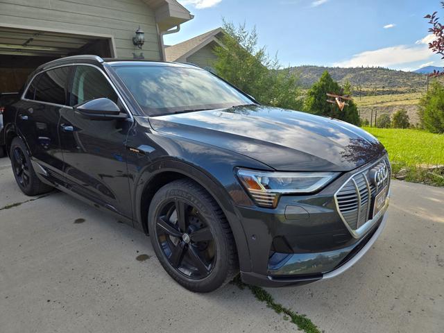 Photo of 2019 Gray Audi e-tron