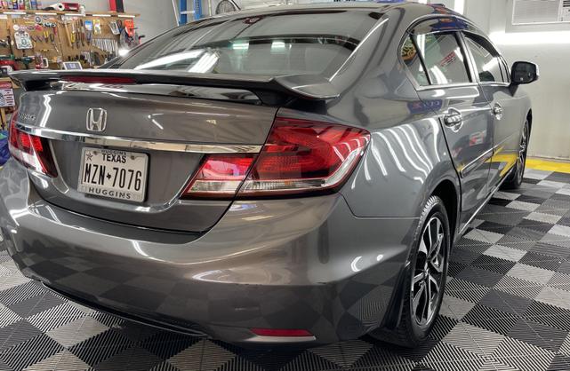 Photo of 2013 Gray Honda Civic